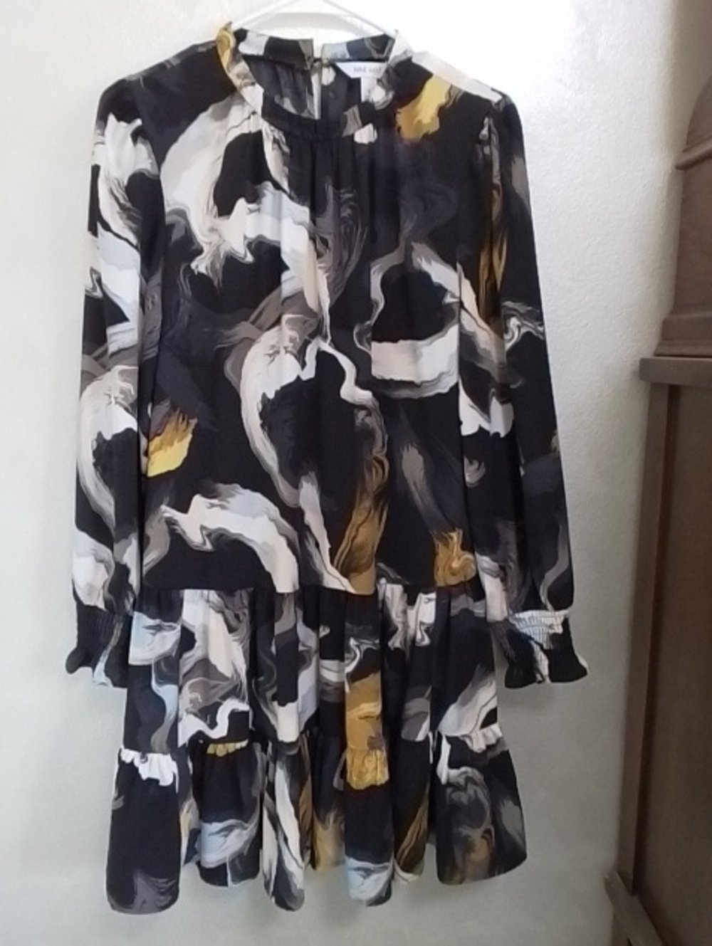 Nine West Long Sleeve Ruffled Hem Dress in Black, White & Gold Swirl